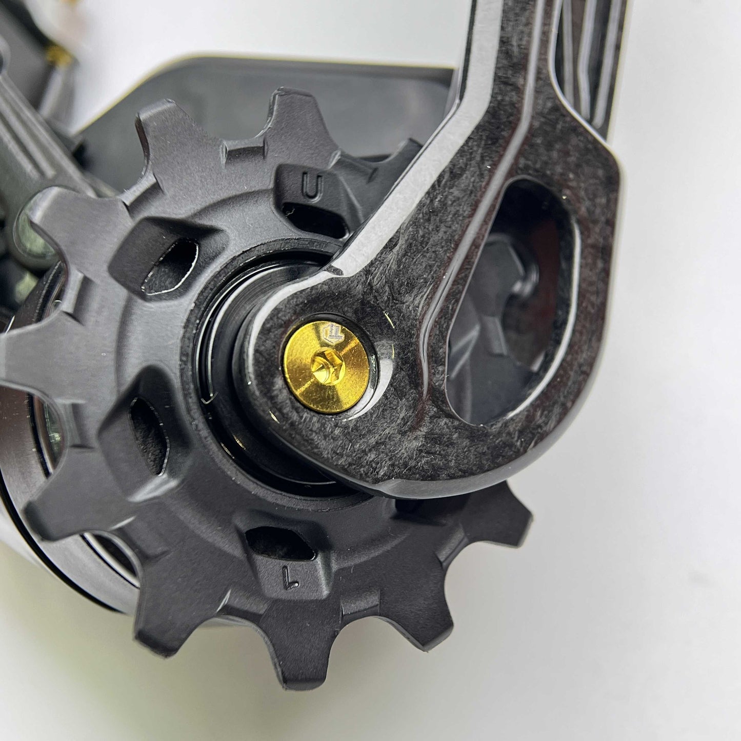 Śruba do kółka przerzutki Shimano/SRAM | Tytan | 14,2/ 15,4 mm