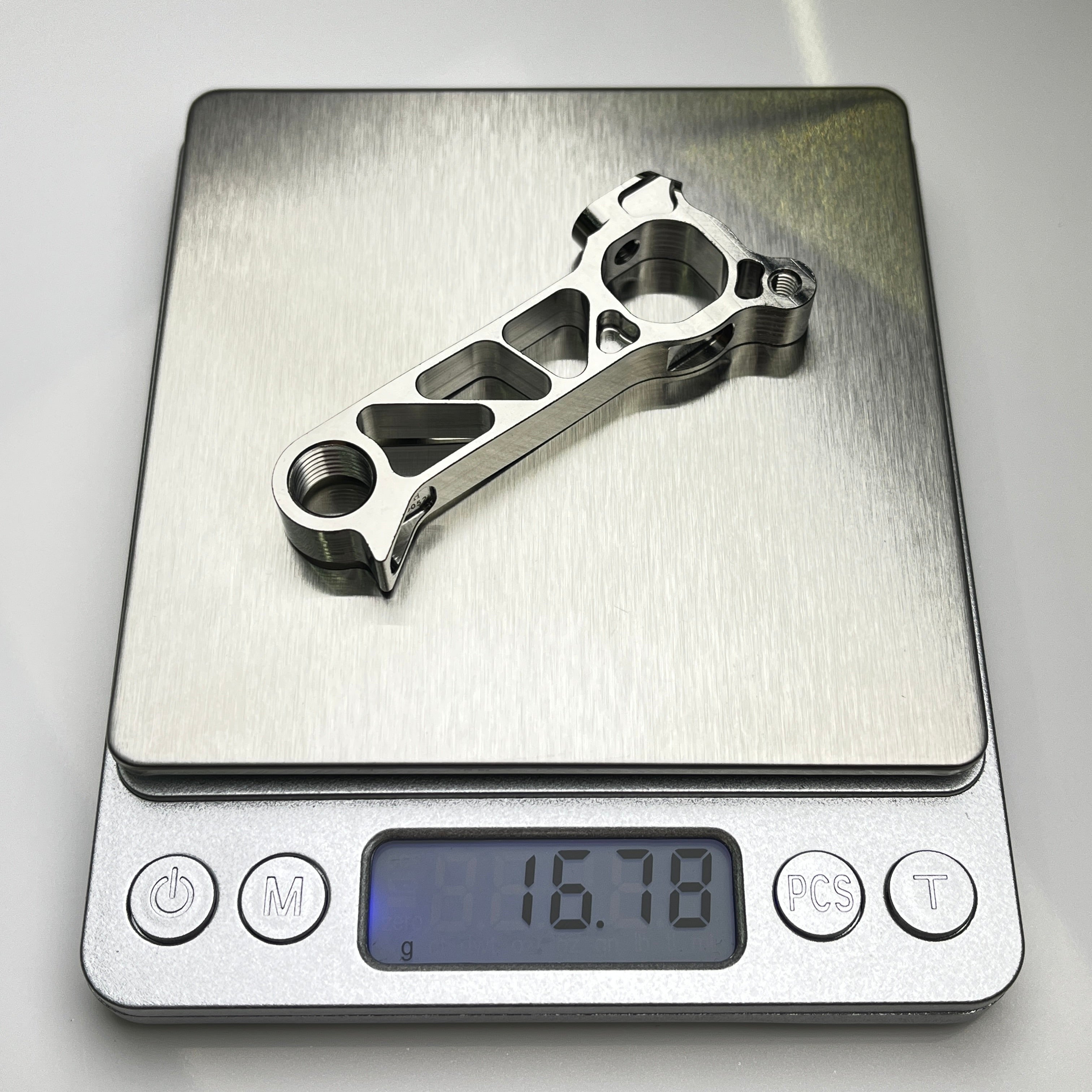 Sixweel 16.8g SCOTT Foil チタン ダイレクトマウントRDハンガー | Ti