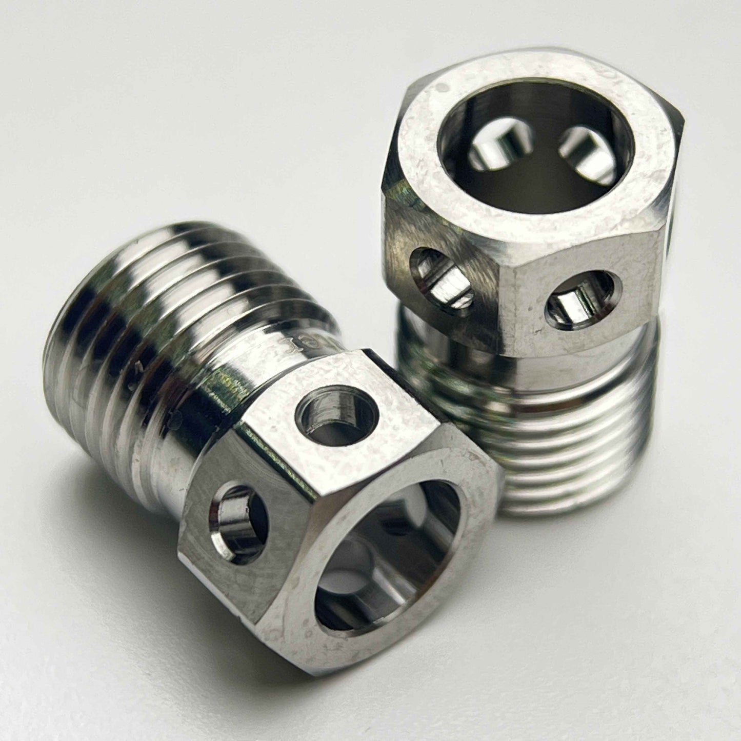 Ti-Master Hydraulic Disc Caliper Hose Nut | 1.27g Titanium CNC | Shimano & SRAM