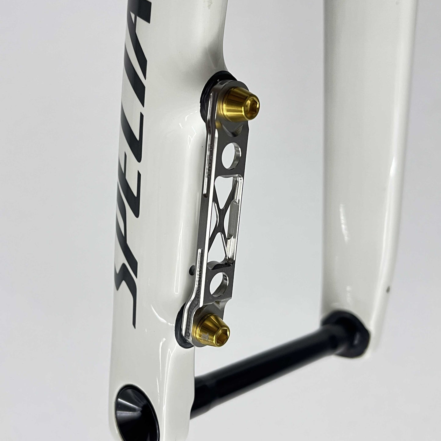 Adaptér pro přední brzdový třmen Ti-Master SPECIALIZED SL8/Aethos | Titanový CNC | Kotouče 160 mm