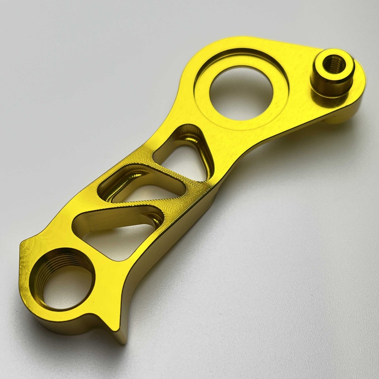 Pinarello 直裝式後變速器吊耳 | Shimano