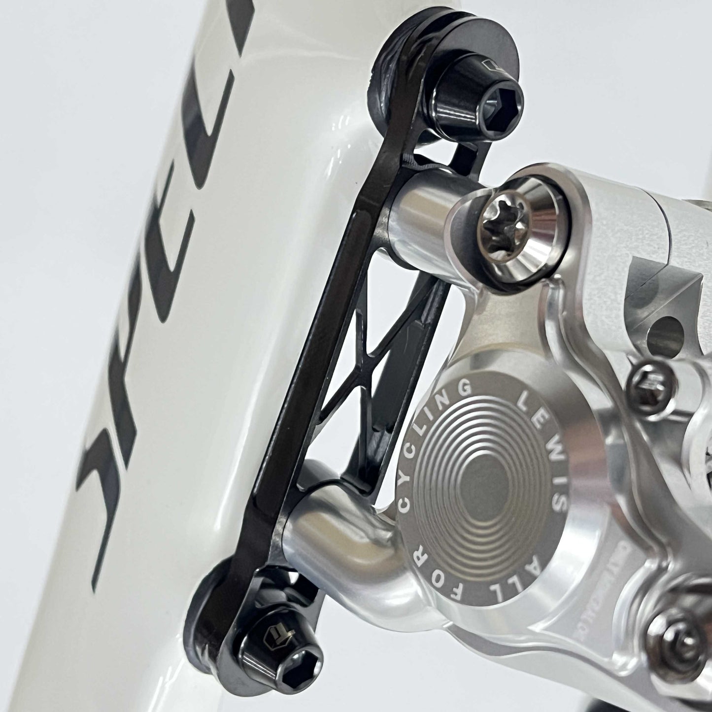 Ti-Parts Titan CNC Främre Bromsoksadapter | Universal-Fit &amp; SL8 / Aethos