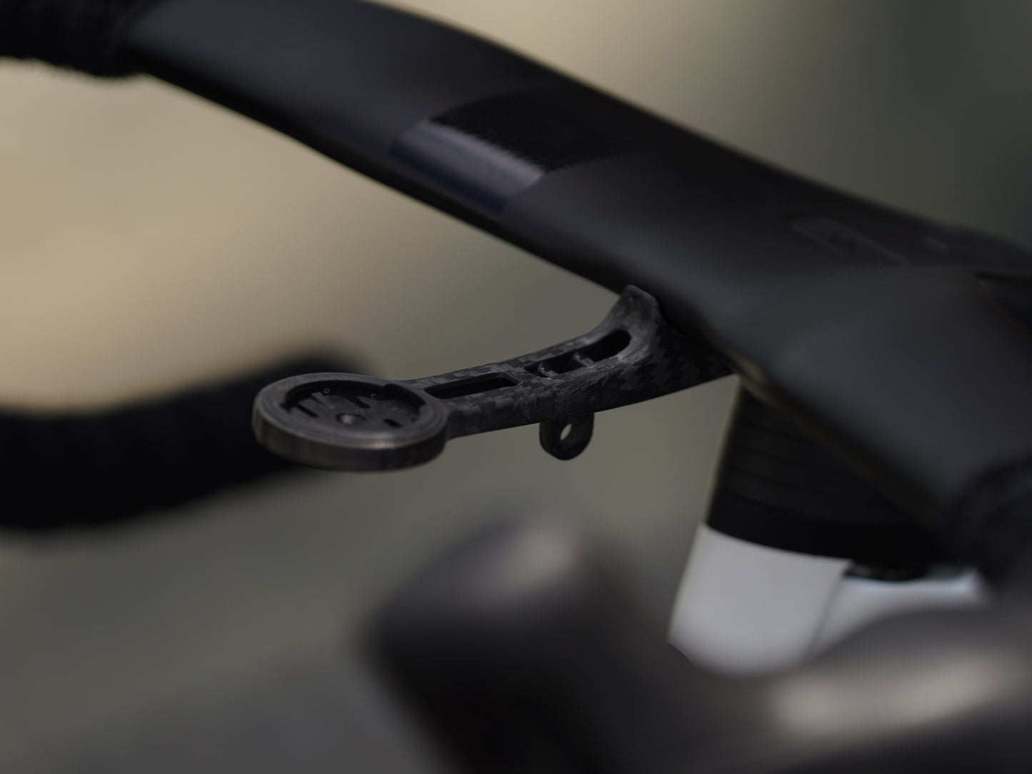 TiParts CARBON 10g Y1Rs Computer Mount | Colnago CC.Y1 | Garmin Wahoo