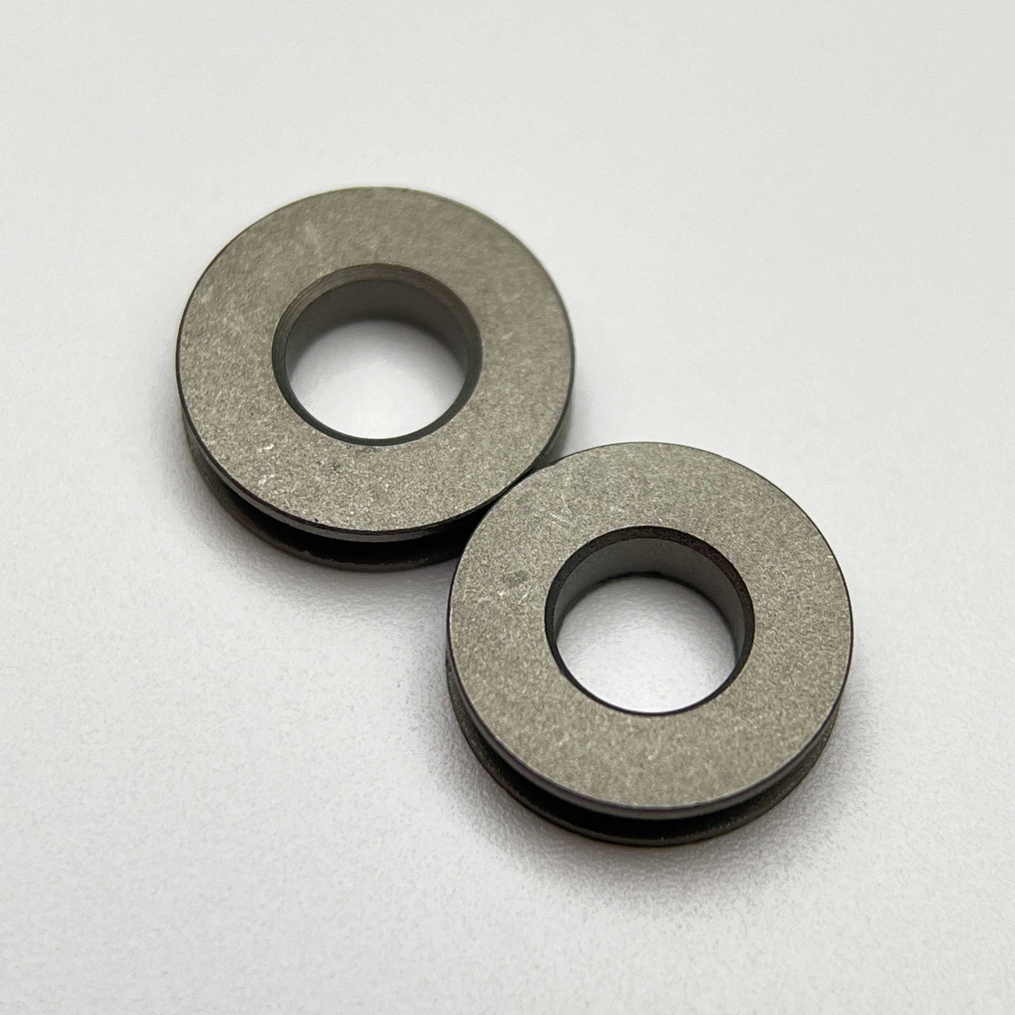 สเปเซอร์กรงขวดน้ำไททาเนียม | ป้องกันความเสียหายของสีเฟรม!