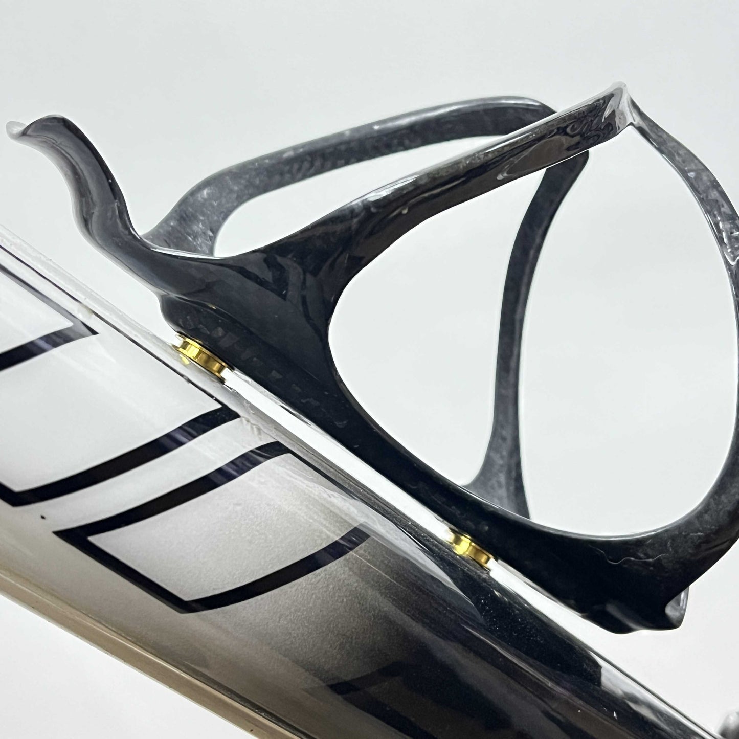 สเปเซอร์กรงขวดน้ำไททาเนียม | ป้องกันความเสียหายของสีเฟรม!