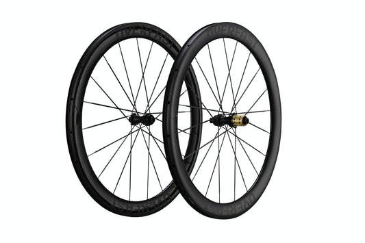 Juego de ruedas de disco de carbono ultraligero OVERFAST 50mm | SOLO 1005g, radios de carbono