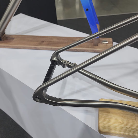 Велорама Laget Pioneer One Titanium Road | Титан, напечатанный на 3D-принтере | 1350 г (S) | 700x32c