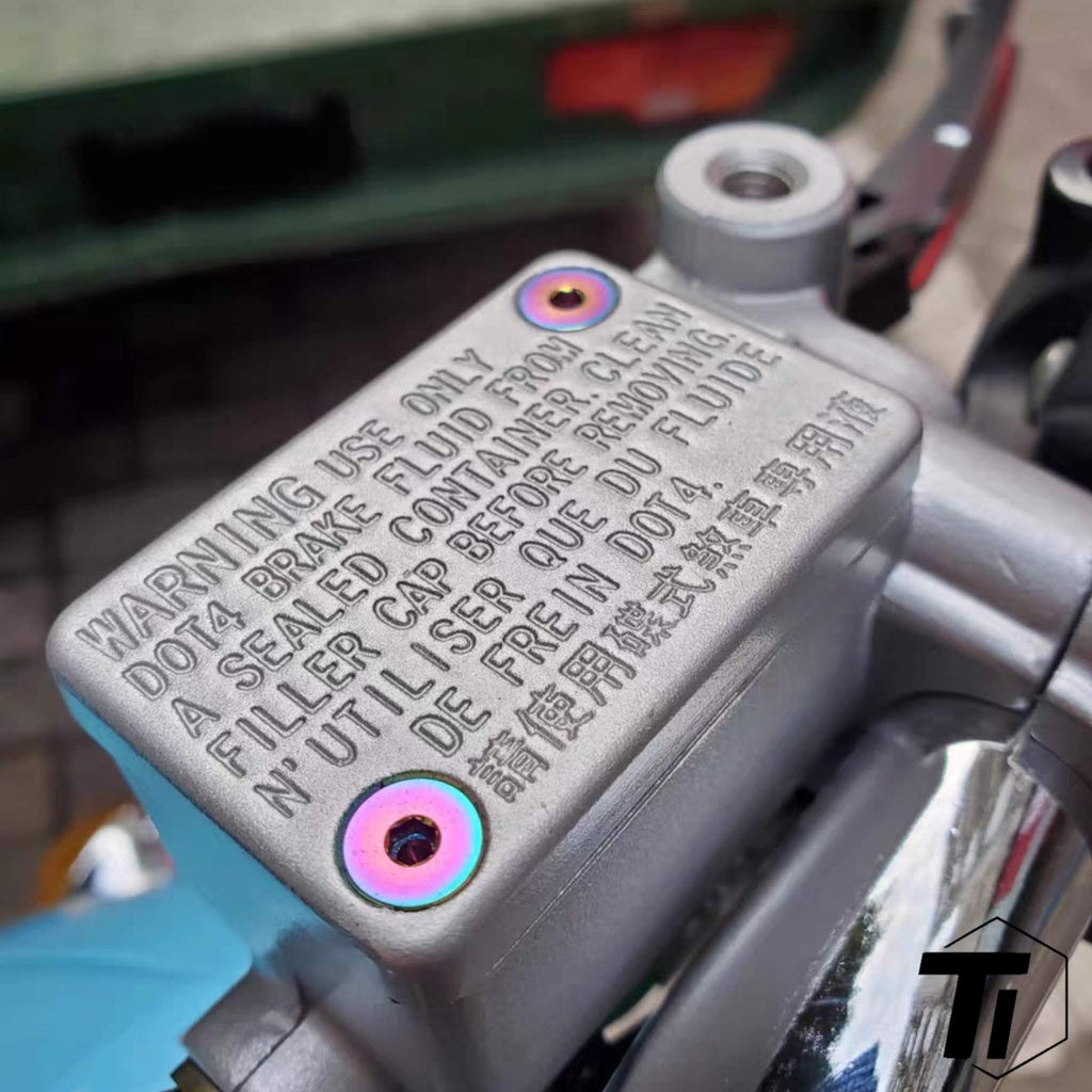 Parafuso de titânio para reservatório de óleo de freio da bomba mestre de motocicleta | Grau 5 Titânio Singapura | Yamaha Honda KTM Universal 