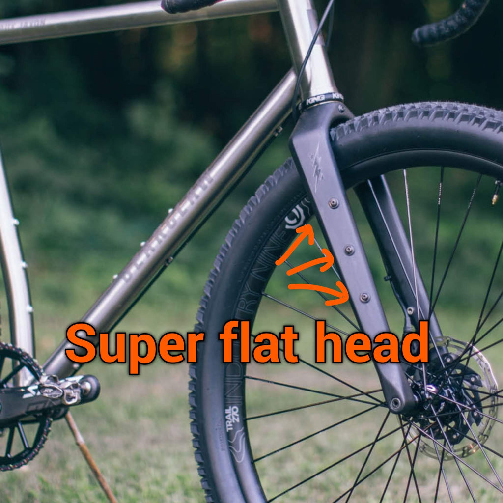 Titanskruv för Gravel Bike Packing Top Tube Gaffel Hålskydd | Superspolskruv med platt huvud | Förhindra rost och smuts