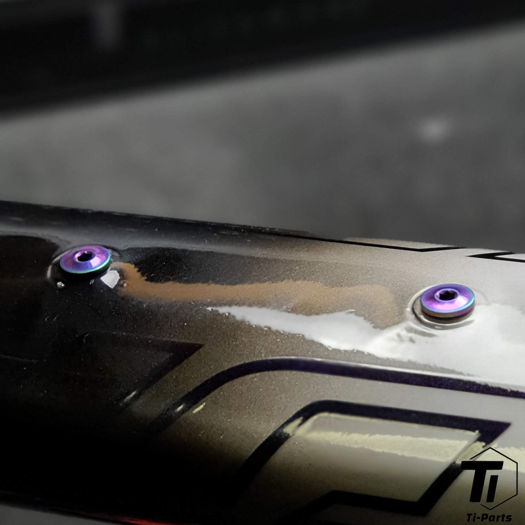 Titanový šroub pro ucpávku Gravel Bike Kryt otvoru vidlice horní trubky | Super zapuštěný šroub s plochou hlavou | Zabraňte nečistotám z rzi a bláta