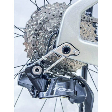 VECES Cintre de dérailleur arrière de vélo CNC, adapté for VECES Cintre de dérailleur arrière de vélo CNC, adapté for