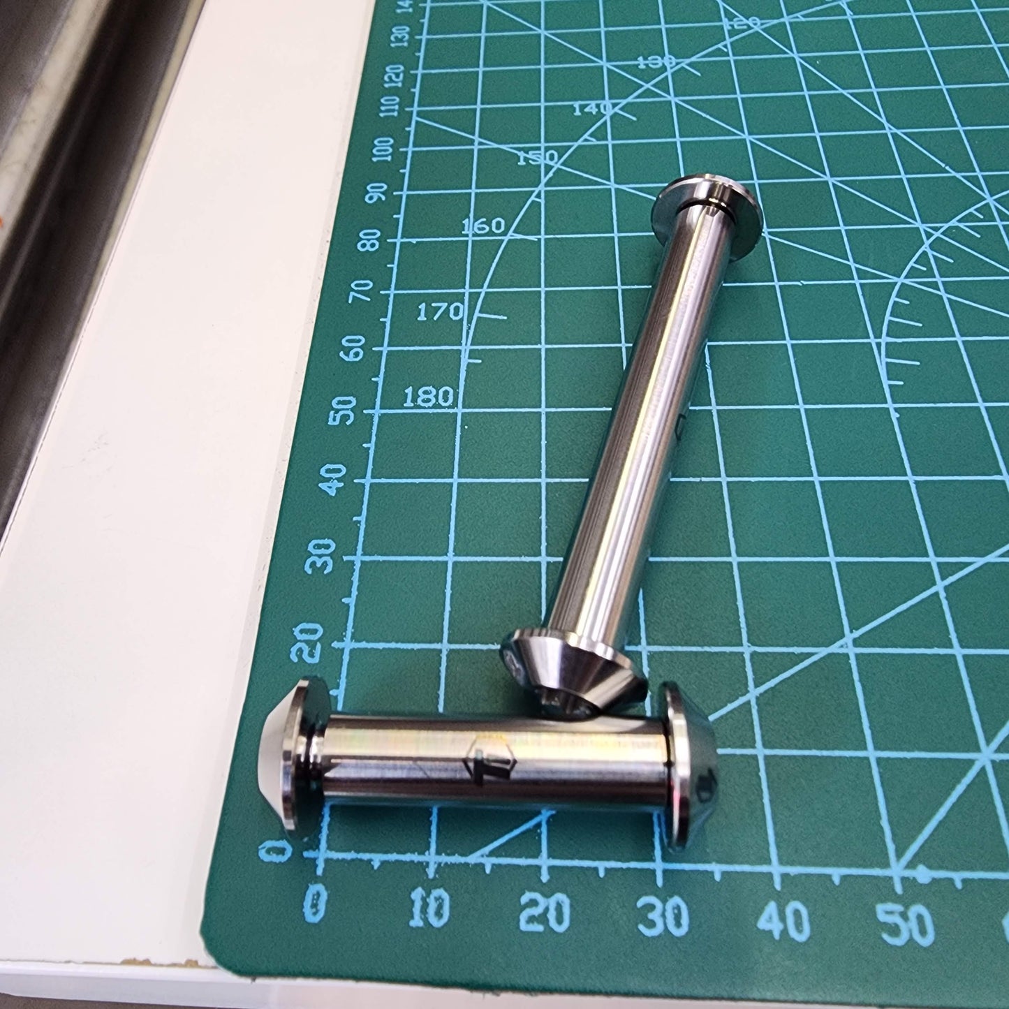 Kit de parafuso de pivô de choque traseiro de titânio | Rockshox Fox Ohlins Manitou Flip Chip Parafuso de titânio Bicicleta MTB Grau 5 Cingapura