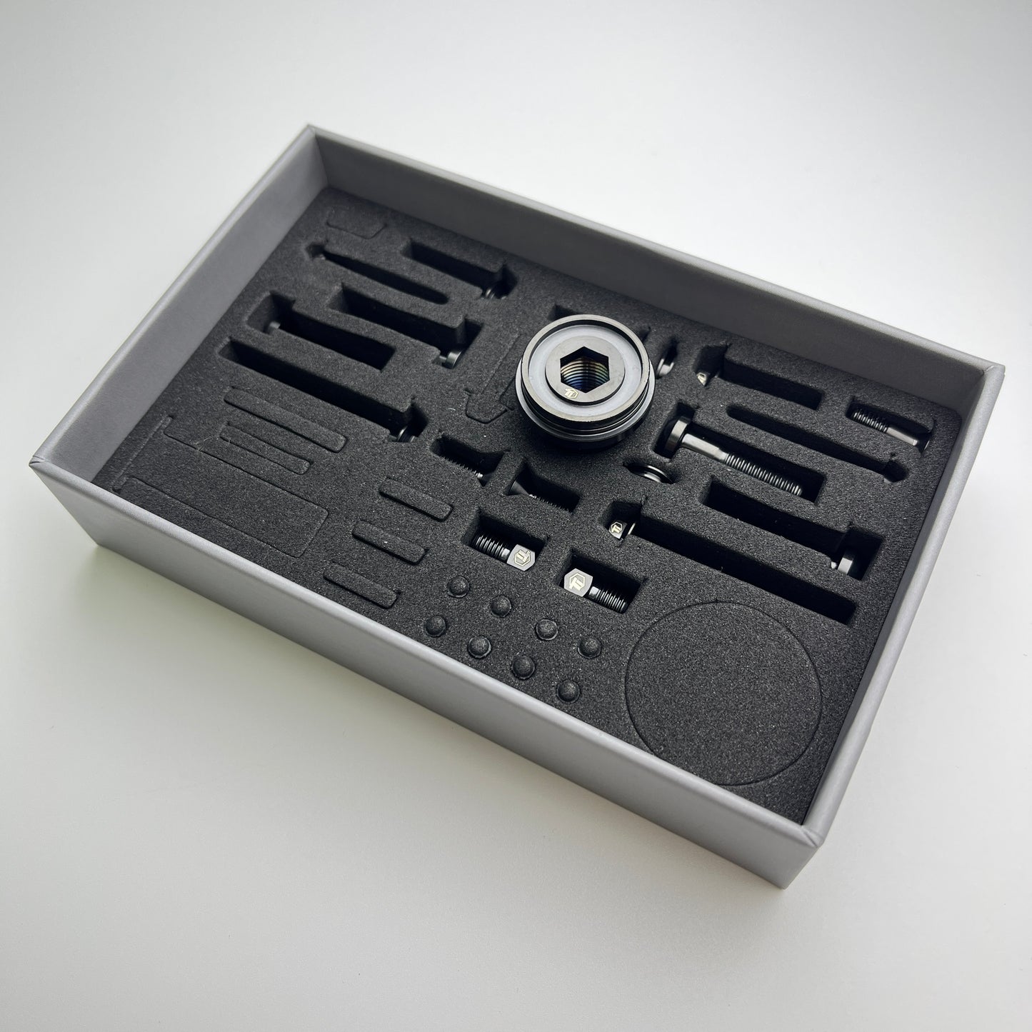 طقم ترقية SRAM Red/Force/Rival E1 AXS / D2 Titanium