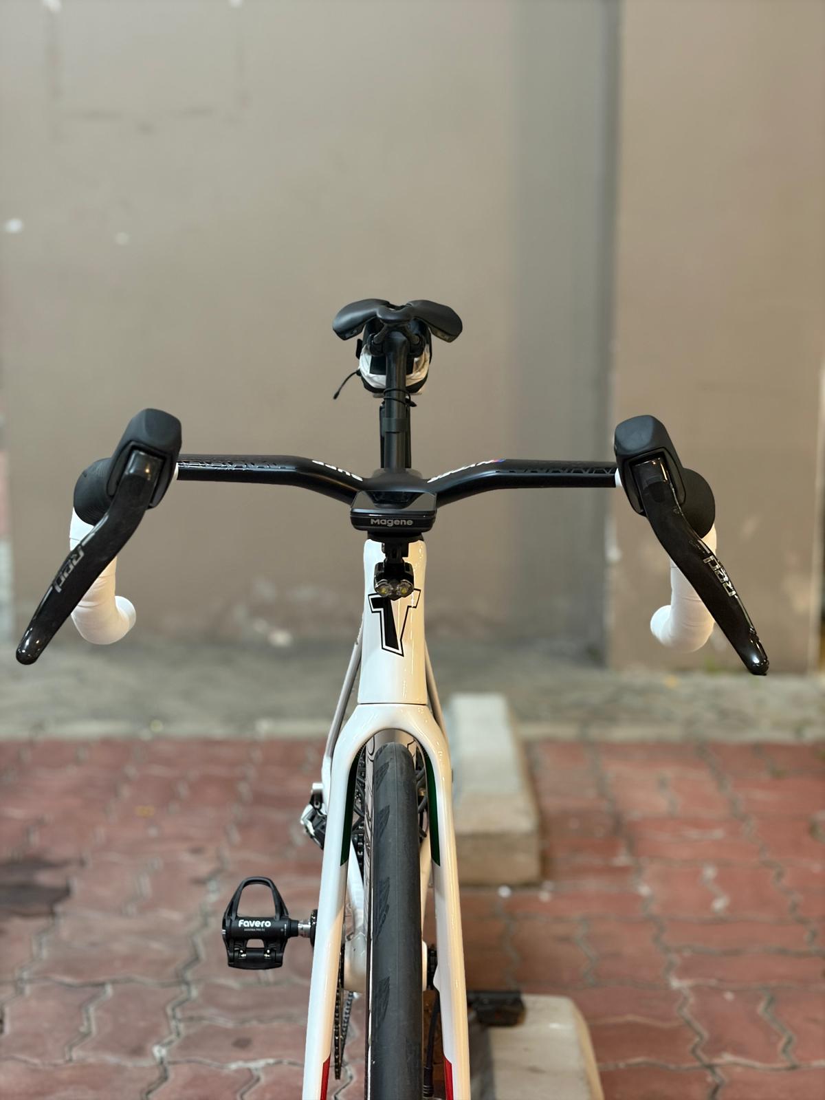 TAVELO RISE 整合式空力車把 | 20mm 上揚把型 | 終身保固