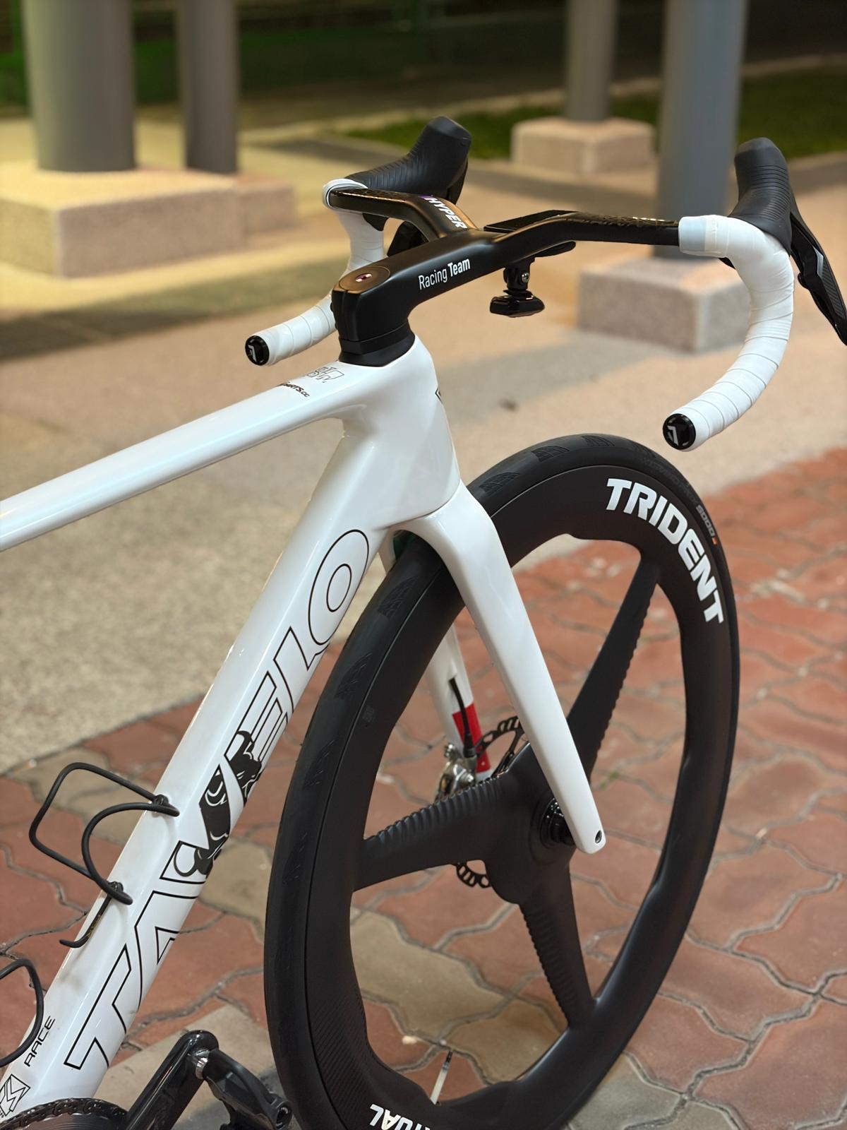 TAVELO RISE 整合式空力車把 | 20mm 上揚把型 | 終身保固