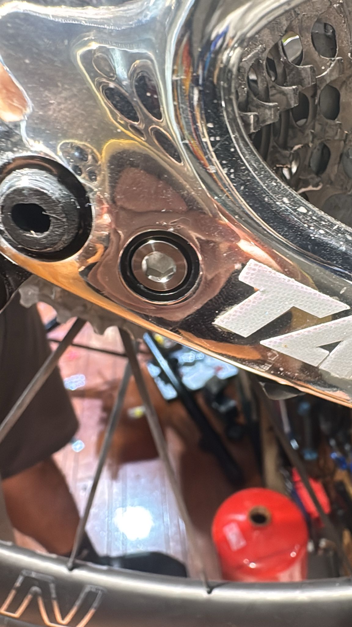 مجموعة ترقية Tavelo Arow Titanium